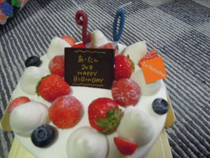 誕生日ケーキ